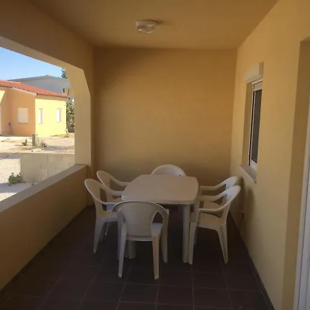 Kozjak Apartmanhouse