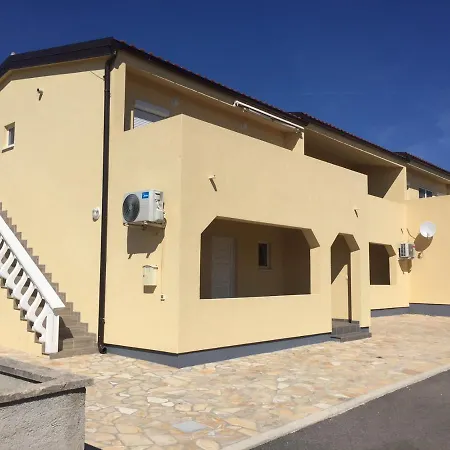 Apartmanhotel Kozjak Apartmanhouse Vir
