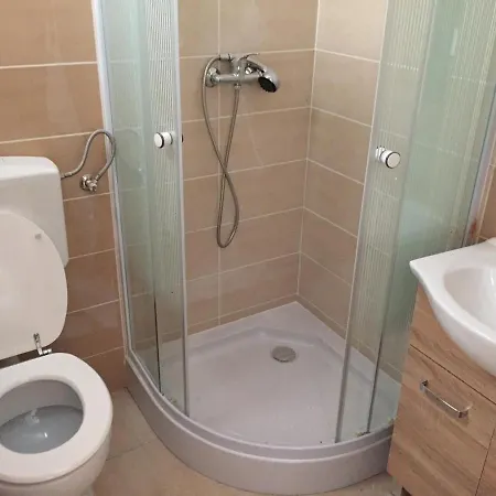 Apartmanhotel Kozjak Apartmanhouse Vir